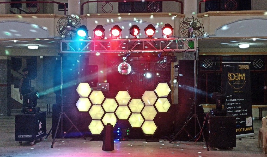 DJ Honeycomb LED Setup